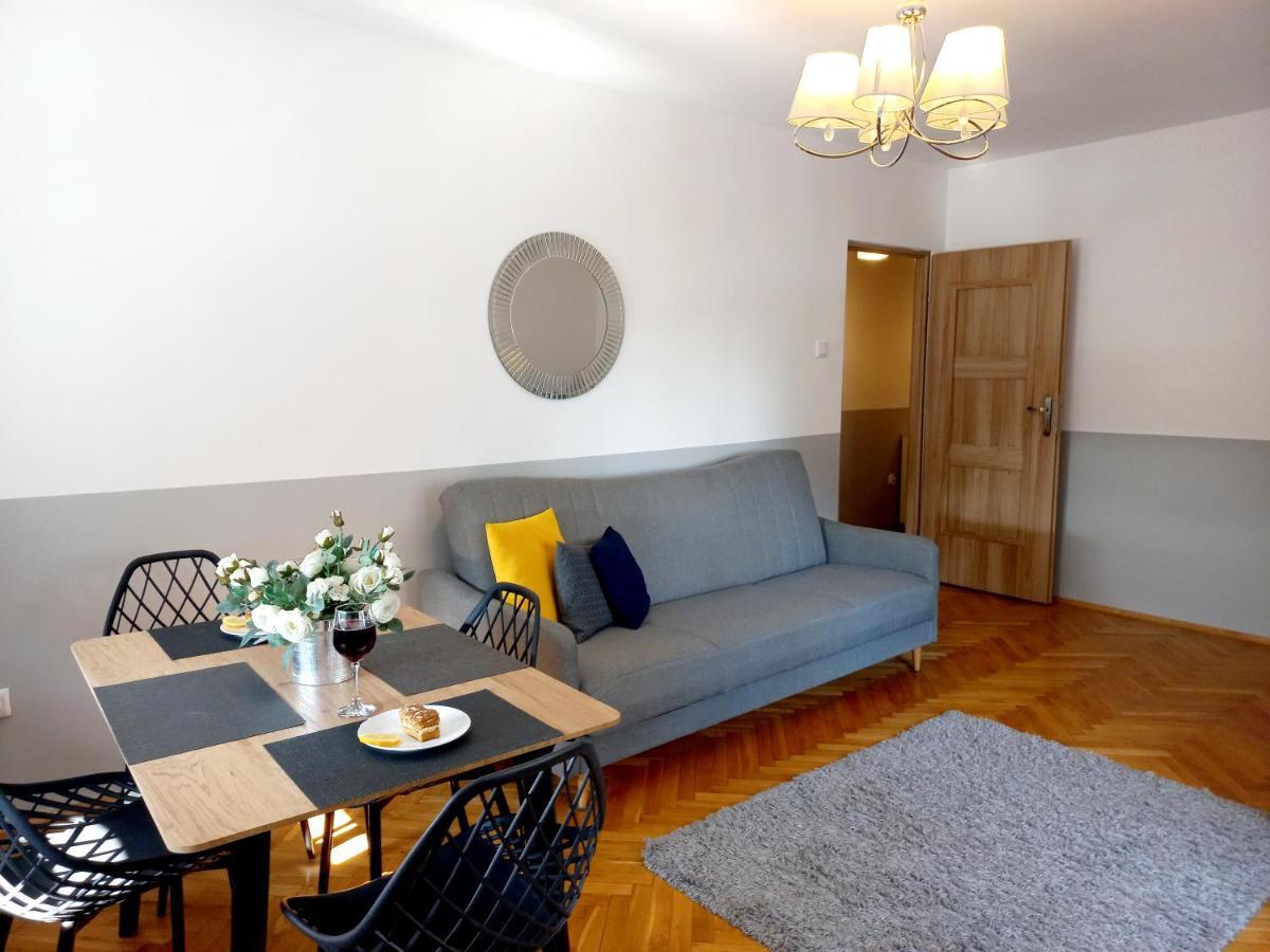 Corner Apartament Pilsudskiego - 5 Min Od Dworca Glownego - Main Railway Station Wroclaw Ngoại thất bức ảnh