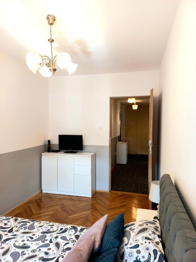 Corner Apartament Pilsudskiego - 5 Min Od Dworca Glownego - Main Railway Station Wroclaw Ngoại thất bức ảnh